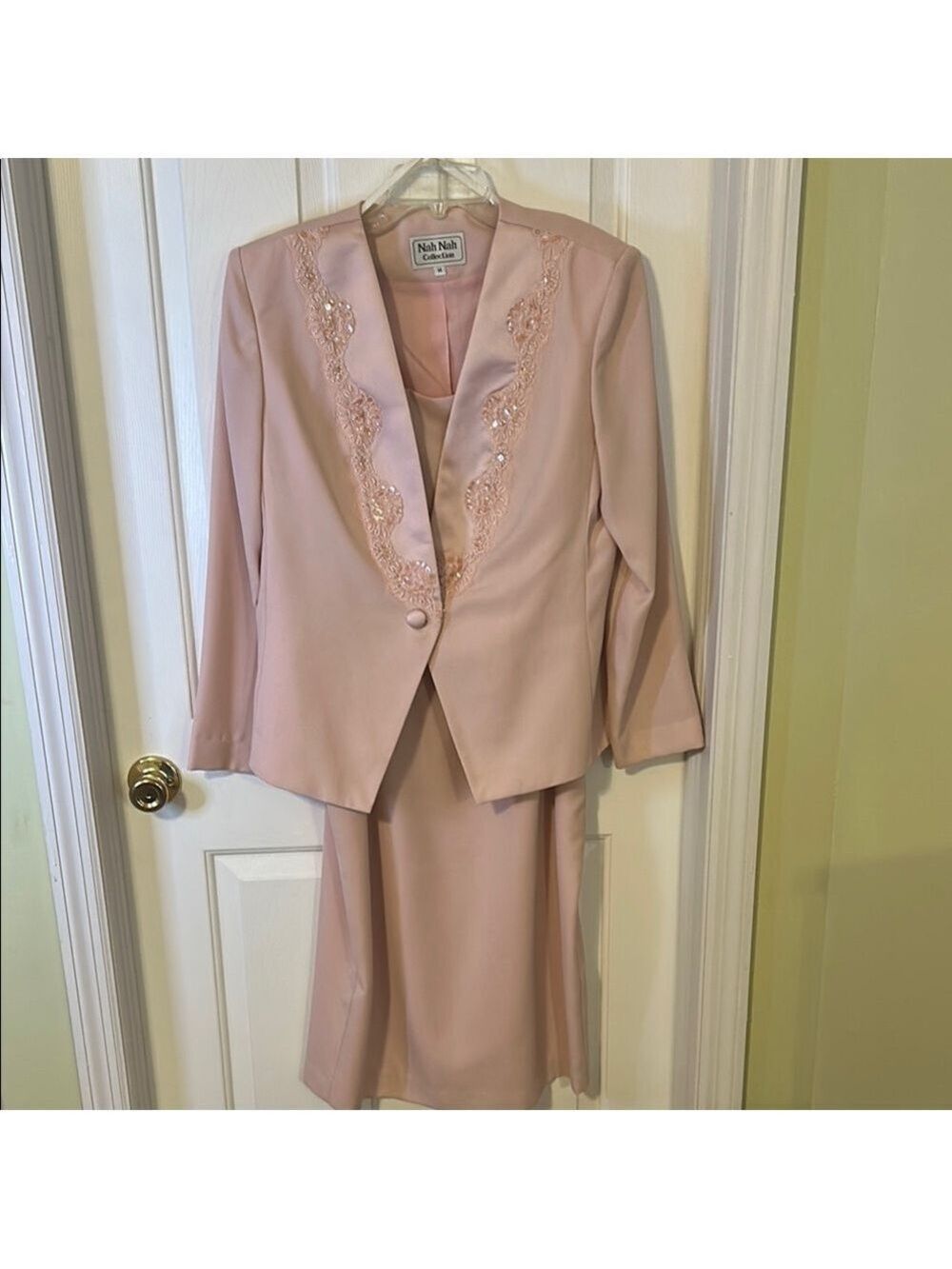 Nah Nah Collection vintage Elegant Pink dress and jacket suit. Size 14. Preowned